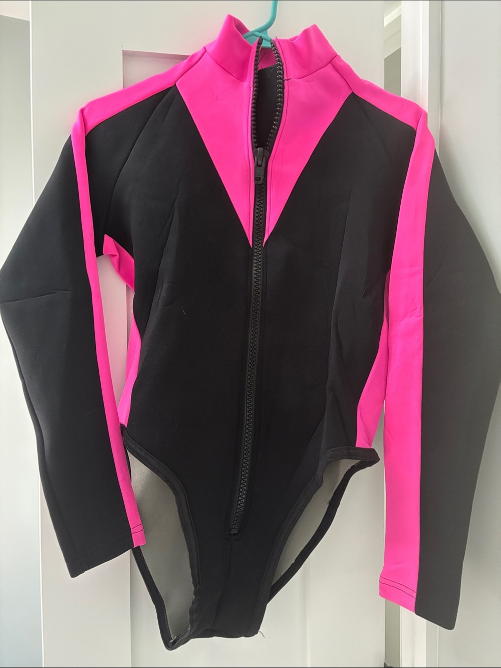Black & Hot Pink Women's Zip-Front Jacket